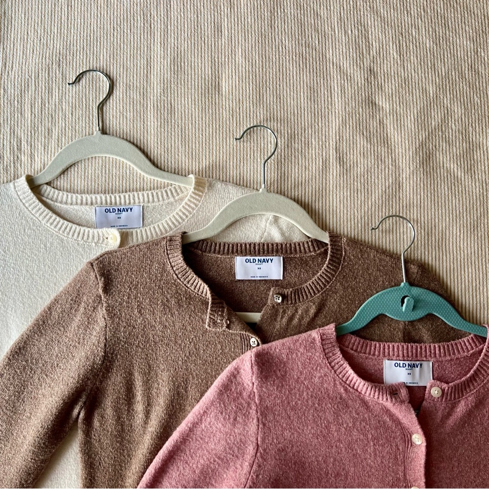 Bundle Old Navy Women's Button-Front Cardigan Swe… - image 2